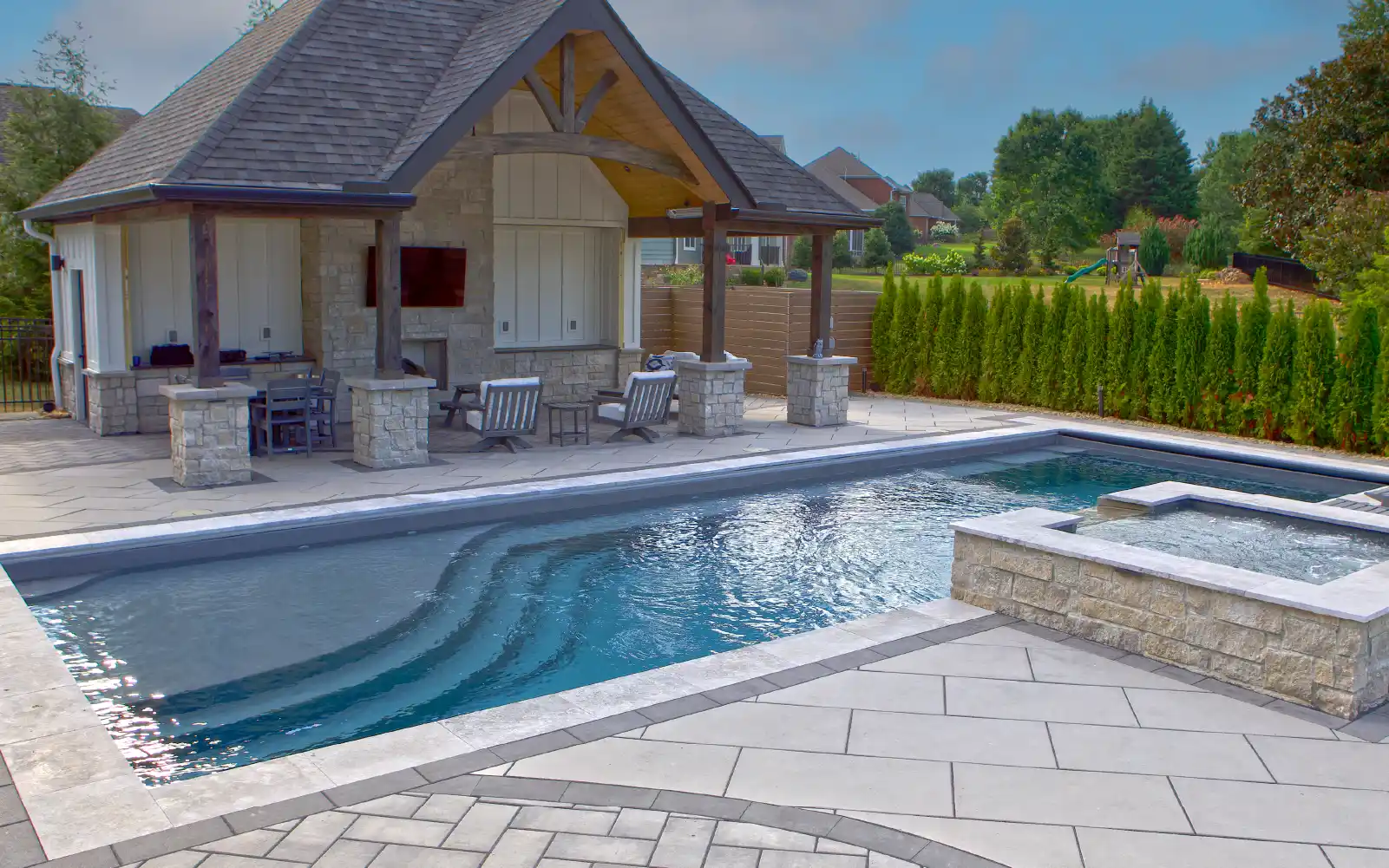 F.R.O.G. Pools: Fiberglass Pool Builders serving Rockwood, Tennessee